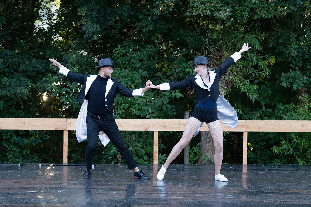Show 46 241.jpg